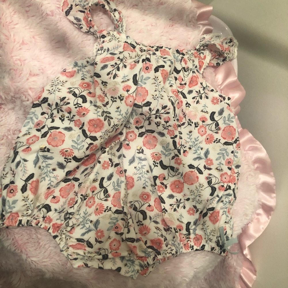 Cute baby girl jumpsuit